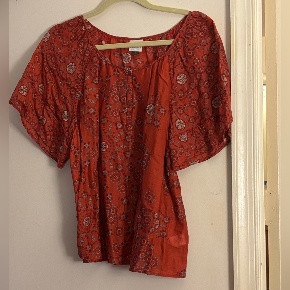 Sonoma Women's Red Patterned Top